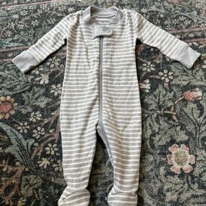 Moon and Back by Hanna Andersson organic cotton pajamas